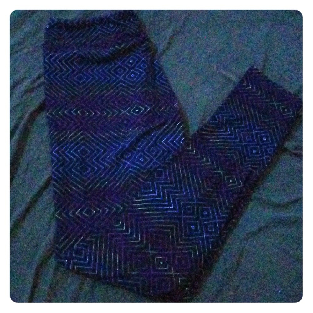 Black and rainbow LuLaRoe leggings